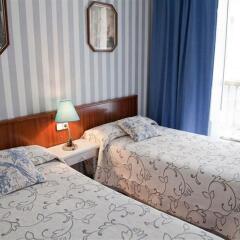 Отель Hostal San Isidro Мадрид комната для гостей фото 3