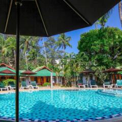 Отель Eden Bungalow Resort бассейн фото 2