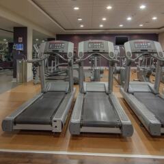 Отель Hilton Dublin Kilmainham фитнесс-зал фото 4