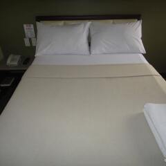Отель Express Inn Cebu комната для гостей фото 3