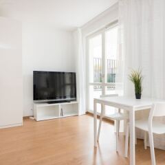 Апартаменты Lubomira Elegant Studio Варшава комната для гостей фото 4