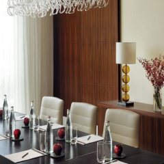 Отель Marriott Executive Apts Al Jaddaf Дубай в номере фото 2