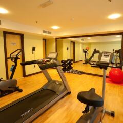 Отель Citymax Hotel Sharjah ОАЭ, Шарджа - 2 отзыва об отеле, цены и фото номеров - забронировать отель Citymax Hotel Sharjah онлайн фитнесс-зал фото 4
