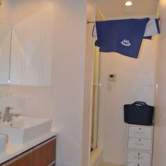 Отель Fukuoka Guest House Jikka Фукуока ванная фото 2