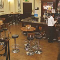 Отель Thistle Barbican Shoreditch гостиничный бар
