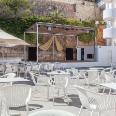 Отель FERGUS Style Cala Blanca Suites гостиничный бар