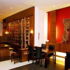 Nicha Suite Hua Hin Hotel гостиничный бар