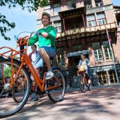 Отель Stayokay Amsterdam Vondelpark - Hostel Нидерланды, Амстердам - отзывы, цены и фото номеров - забронировать отель Stayokay Amsterdam Vondelpark - Hostel онлайн спортивное сооружение фото 2
