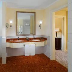 Отель Sheraton Diana Majestic, Milan ванная