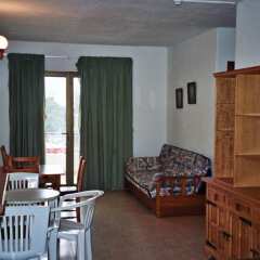 Отель Apartamentos Turísticos Es Daus комната для гостей фото 3