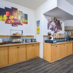 Отель Canadas Best Value Inn Valemount питание