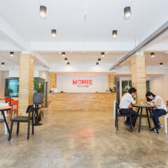 Homie Hostel & Cafe' Бангкок интерьер отеля