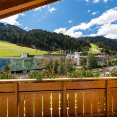 Отель Wellness-Sporthotel Ratschings Рачинес-Ратскингс балкон