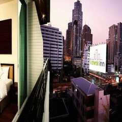 Отель Icheck Inn Sukhumvit Soi 2 Бангкок балкон