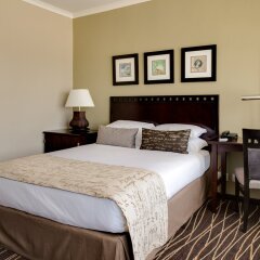 Protea Hotel by Marriott Blantyre Ryalls in Blantyre, Malawi from 185$, photos, reviews - zenhotels.com guestroom photo 4