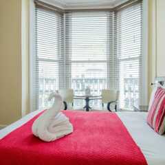 Отель New Steine Hotel - B&B Великобритания, Кемптаун - отзывы, цены и фото номеров - забронировать отель New Steine Hotel - B&B онлайн балкон