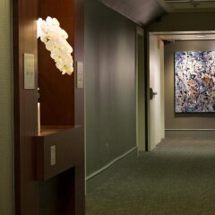 Отель The St. Regis Hotel Канада, Ванкувер - отзывы, цены и фото номеров - забронировать отель The St. Regis Hotel онлайн интерьер отеля фото 2