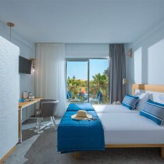Отель Aeolos Beach комната для гостей фото 3