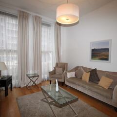 Апартаменты Belgravia Apartments - Gloucester Road комната для гостей фото 4