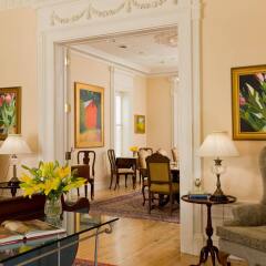 Отель Embassy Circle Guest House комната для гостей фото 5
