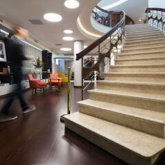 Отель Pestana Porto- A Brasileira City Center & Heritage Building Португалия, Порту - отзывы, цены и фото номеров - забронировать отель Pestana Porto- A Brasileira City Center & Heritage Building онлайн фитнесс-зал фото 3