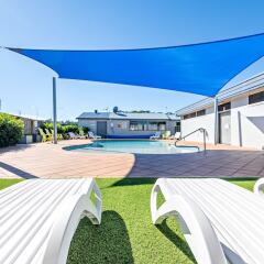 Отель Holiday Haven Burrill Lake Австралия, Сассекс-Инлет - отзывы, цены и фото номеров - забронировать отель Holiday Haven Burrill Lake онлайн бассейн фото 3