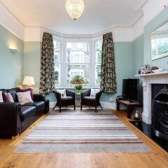Отель Hampstead Heath Family Home интерьер отеля