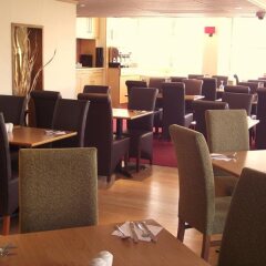 Отель Premier Inn Glasgow City - Charing Cross