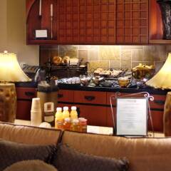 Larkspur Landing Milpitas - An All-Suite Hotel в номере