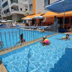 Kleopatra Arsi Hotel детские мероприятия