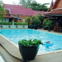 Отель White House Beach Resort с домашними животными