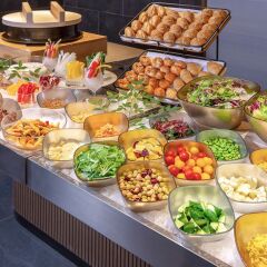 Отель Mitsui Garden Hotel Ginza gochome Япония, Токио - отзывы, цены и фото номеров - забронировать отель Mitsui Garden Hotel Ginza gochome онлайн питание