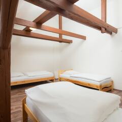 IM Easy Housing Hostel Прага спа