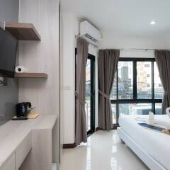 Отель Baan Thai Beach Side Residence в номере
