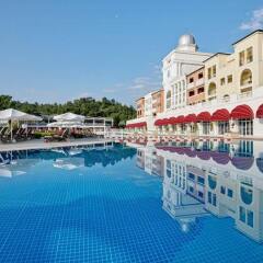 Отель Amara Dolce Vita Luxury бассейн фото 3