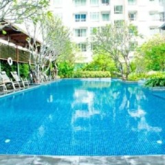Отель Cityview Circle Bts Pool Gym Бангкок бассейн