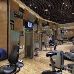 Lake View Hotel фитнесс-зал