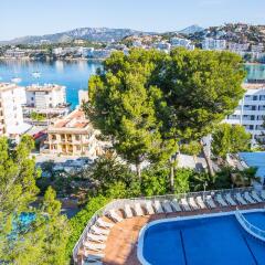 Отель Portofino Испания, Санта-Понса - отзывы, цены и фото номеров - забронировать отель Portofino онлайн пляж фото 2