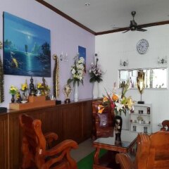 Отель Azure Phuket гостиничный бар