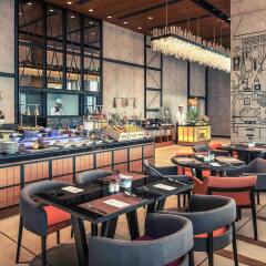 Отель Mercure Bangkok Makkasan питание фото 2