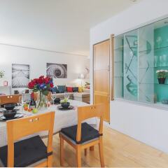Отель GMApartments 3 rooms at Patriarshie Ponds Москва развлечения