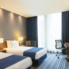 Отель Holiday Inn Express Amsterdam - South комната для гостей