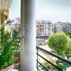 Отель Palmtree Neoclassical by QR booking Греция, Салоники - отзывы, цены и фото номеров - забронировать отель Palmtree Neoclassical by QR booking онлайн балкон