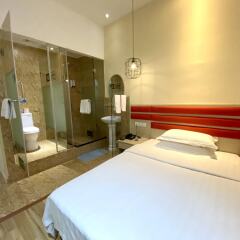 Отель The Phoenix Hostel Shanghai Китай, Шанхай - отзывы, цены и фото номеров - забронировать отель The Phoenix Hostel Shanghai онлайн комната для гостей фото 4