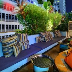ZEN Hostel Club Street бассейн