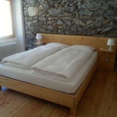 Отель Bed&Bike Tremola San Gottardo Айроло комната для гостей фото 5