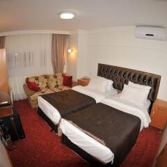 Palace Point Apart Hotel сейф в номере