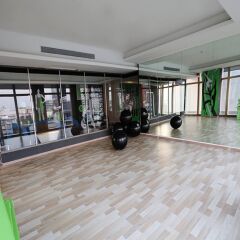 The Bazaar Hotel фитнесс-зал фото 2