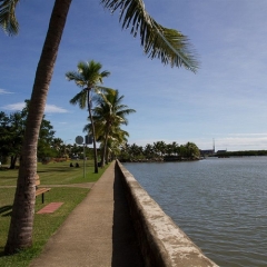 Отель Tanoa Waterfront Hotel Фиджи, Вити-Леву - отзывы, цены и фото номеров - забронировать отель Tanoa Waterfront Hotel онлайн приотельная территория фото 2