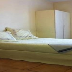 Отель Hipotel Paris Bordeaux Ménilmontant Франция, Париж - 3 отзыва об отеле, цены и фото номеров - забронировать отель Hipotel Paris Bordeaux Ménilmontant онлайн комната для гостей фото 2